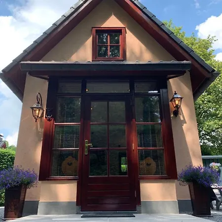 Ferienhaus Romantisch 'het Vogelhuisje' Lunteren