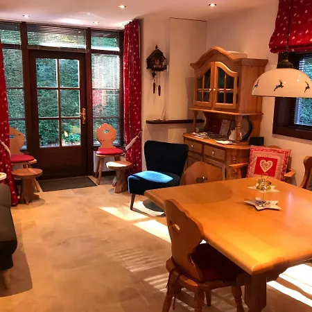 Ferienhaus Romantisch 'het Vogelhuisje' Lunteren