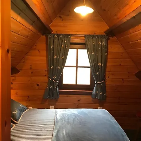 Ferienhaus Romantisch 'het Vogelhuisje' *