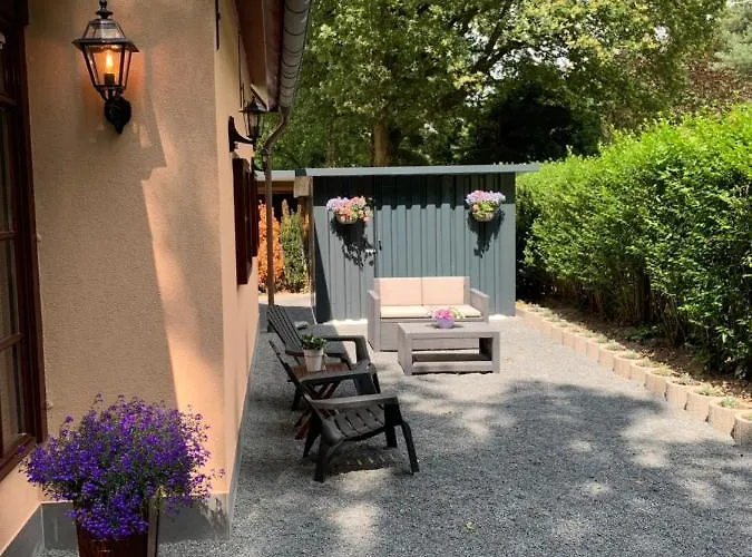 Romantisch 'het Vogelhuisje' *