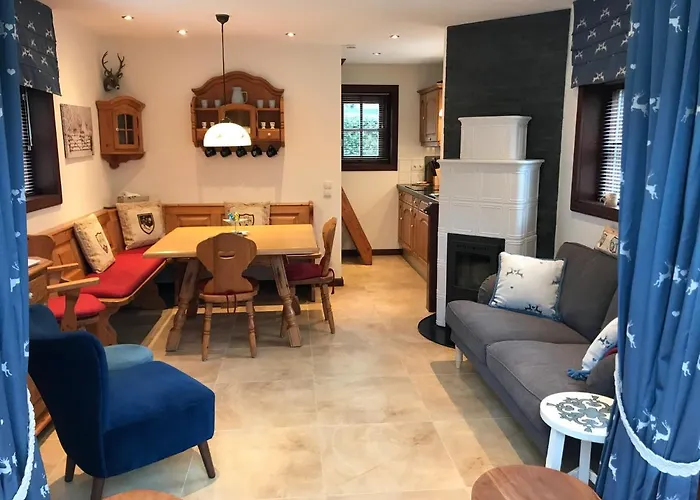 Hébergement de vacances Romantisch 'het Vogelhuisje' *