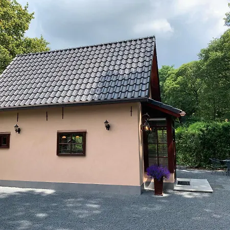 Romantisch 'het Vogelhuisje' * لونتيرين