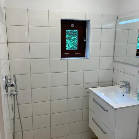בית נופש Romantisch 'het Vogelhuisje' *
